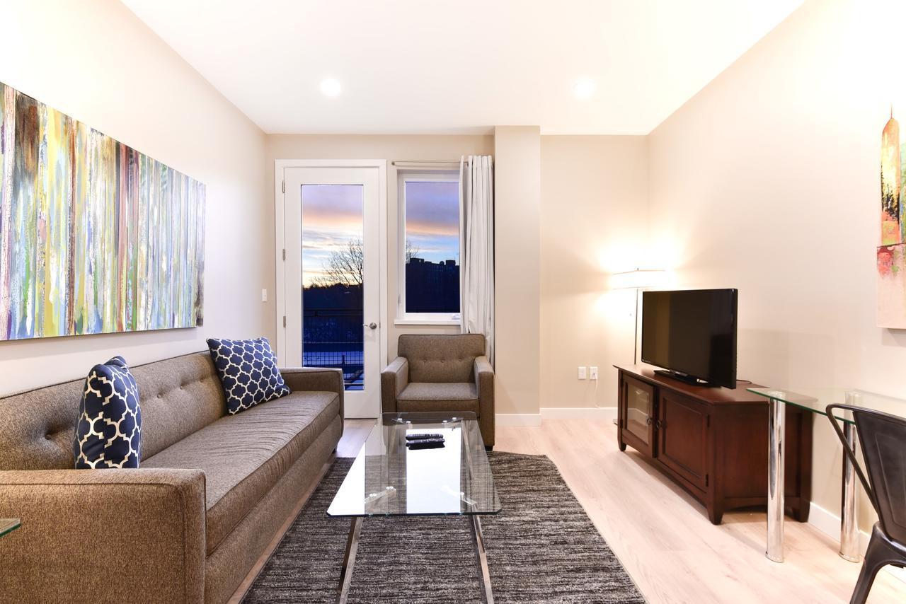 Global Luxury Suites At Longwood بروكلاين الغرفة الصورة