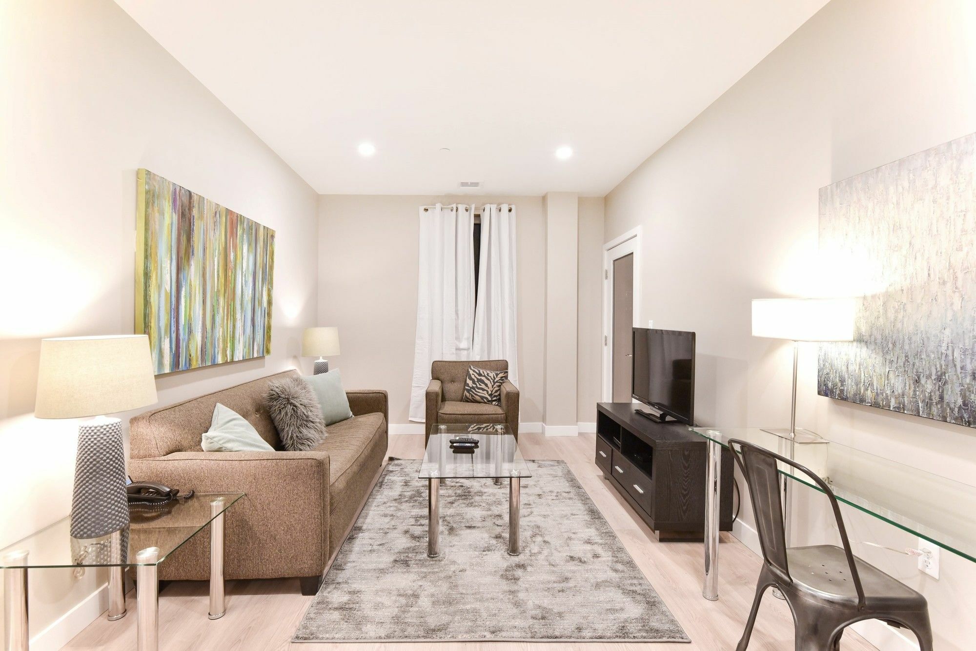 Global Luxury Suites At Longwood بروكلاين المظهر الخارجي الصورة